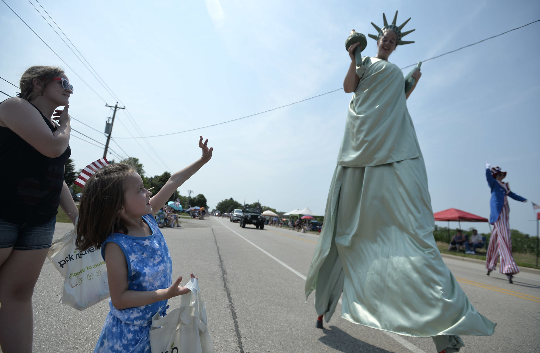 SOMERS PARADE